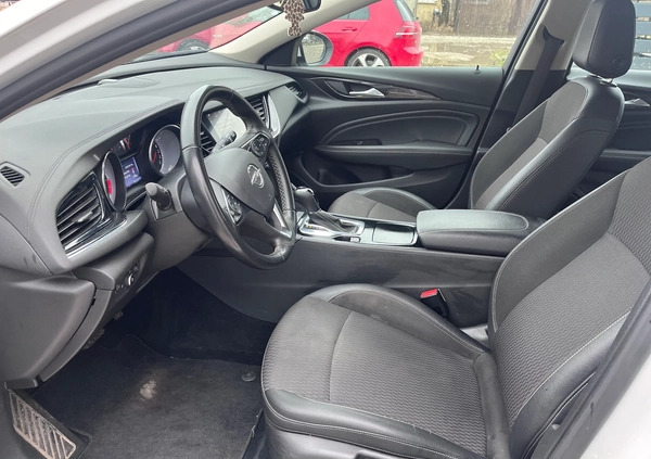 Opel Insignia cena 51000 przebieg: 169778, rok produkcji 2018 z Kobyłka małe 191